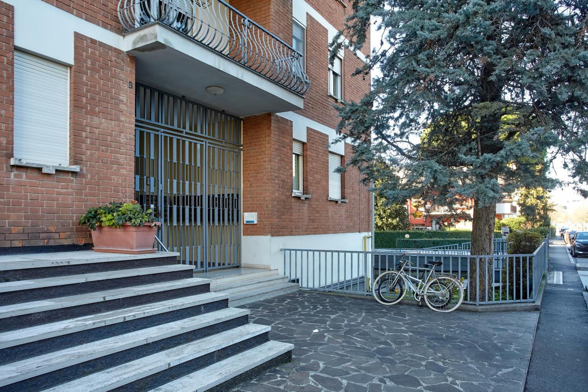 Апартаменты Casa Ospedale Asst Papa Giovanni Xxiii - Bg Centro Бергамо Экстерьер фото